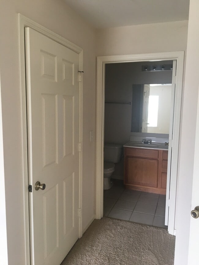 Photo - Upper Unit 2/2 available in Naples! Annual Rental!