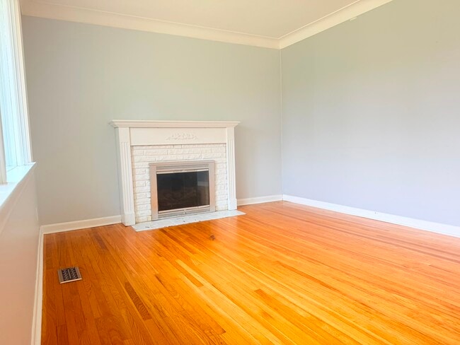 Photo - 78 Massey Crescent