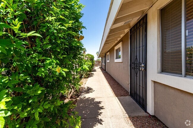 Building Photo - 9230 North 8th St Unit 1 Rental