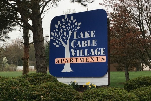 Lake Cable Village Apartments - Lake Cable Village Apartments