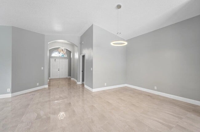 Photo - 15079 Corby Ct