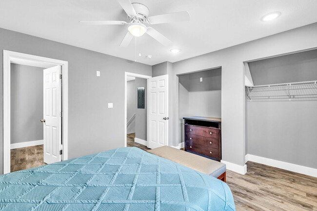 Photo - TDY, Cruisers Welcome!