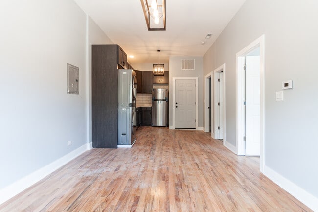 Photo - 1742 N California Ave