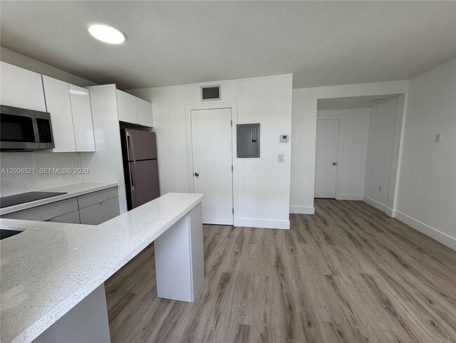 Photo - 1971 NW 2nd Ct Unit 4