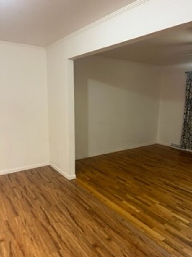 Photo - 1013 N West St