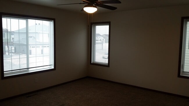 Photo - 3 Bed 3 Bath Twin Home