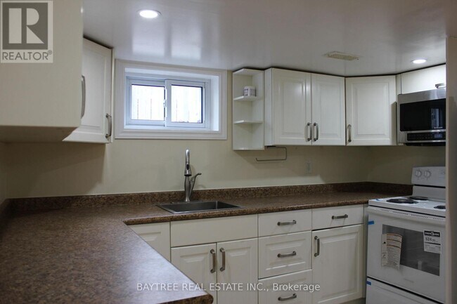 Photo - 226 Beechy Dr