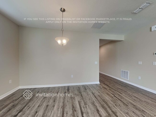 Photo - 4332 Moon Shadow Loop