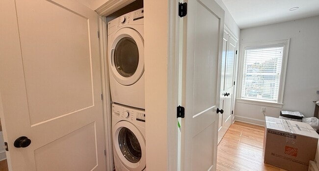 Photo - 189 Liberty St Unit 1