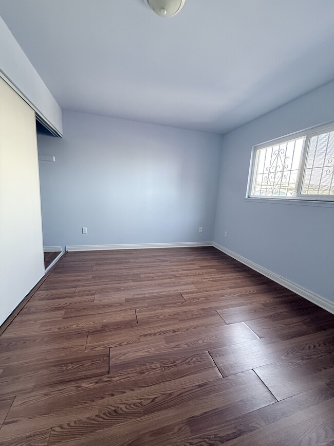 Photo - 6015 S Wilton Pl Unit Wilton Place