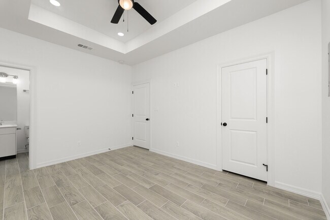 1801 Atrium Place Dr