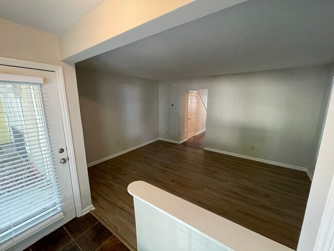 Photo - End Unit Townhome in Elizabeth/Plaza Midwood Area!