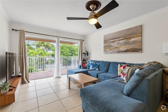 Building Photo - 4650 NW 79th Ave Unit 2H Rental