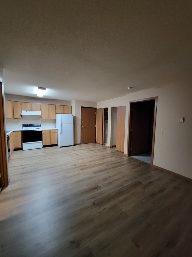 Photo - 8th & 8th Apartments Unidad 202