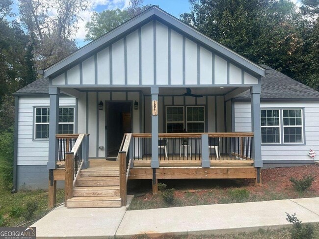 Photo - 1841 Bayberry Dr SW