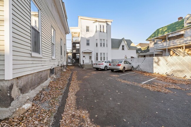 Building Photo - 306 Manchester St Unit 306 - #3