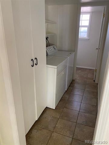 Photo - 3924 S Whiting Way