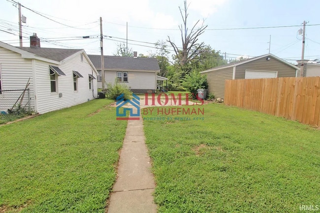 Photo - Two Bedroom House | Move In Special