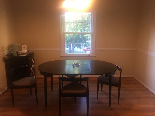 Photo - Wellesley - 2804
