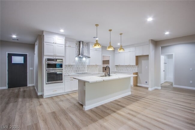 2760 Tecumseh Ave