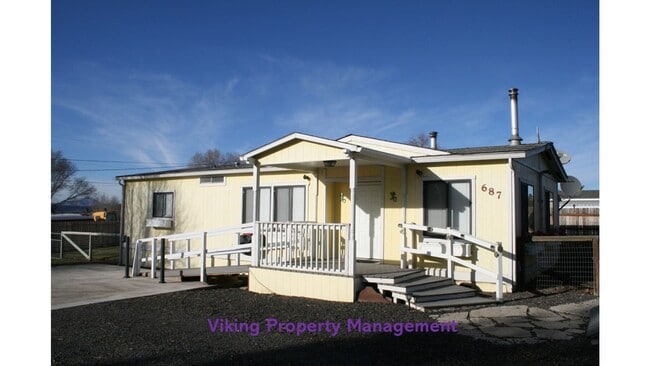 Building Photo - 687 NW Apollo