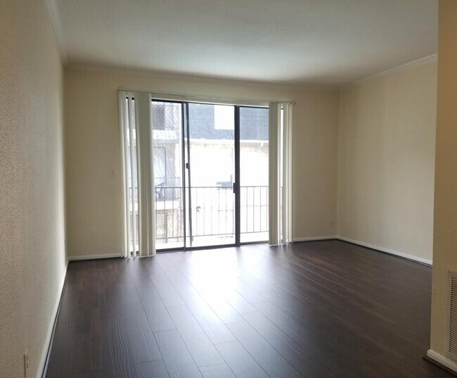 Photo - 2425 Underwood St Unidad True