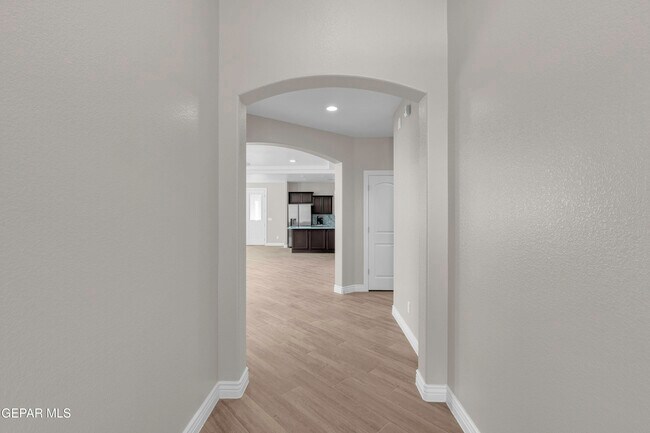 Photo - 1807 Dana Gray St