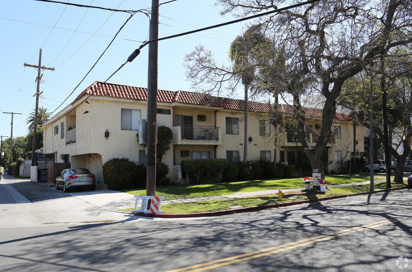 Photo - 3840 Inglewood Blvd