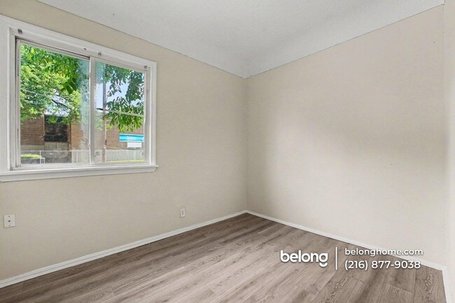 Photo - 3326 Walton Ave
