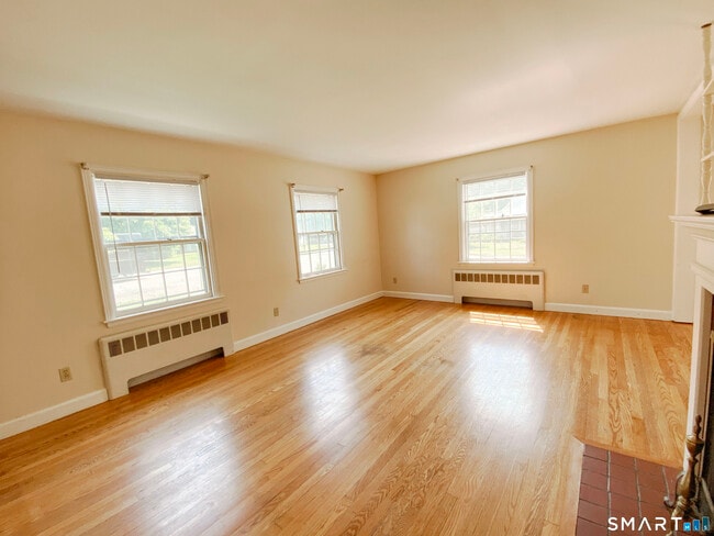 48 Bagley Rd