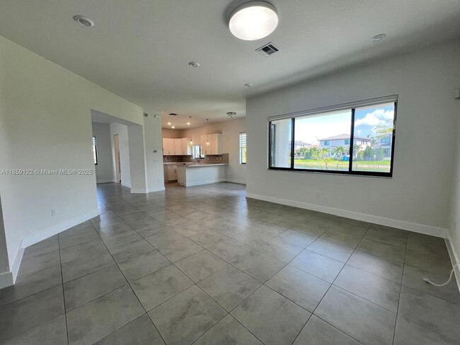 Photo - 10970 Pacifica Wy