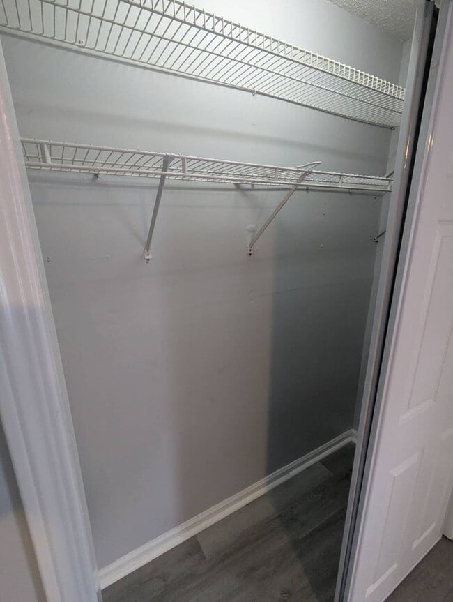 Photo - Nice 1 bedroom 1 bath Condo Great Location!