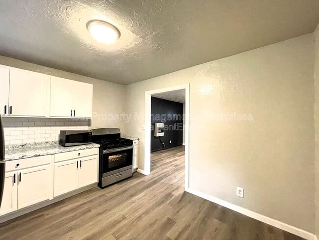 Photo - 3601 NW 15th St