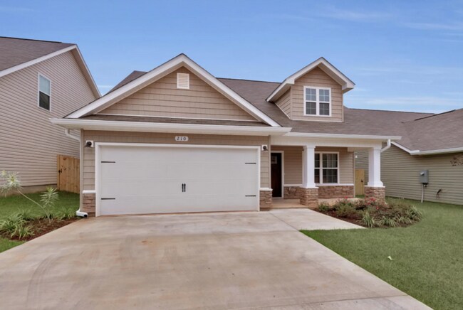 Photo - 210 Wainwright Dr House