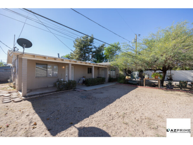 Welcome Home to this Charming 2/1 Phoenix ... - Welcome Home to this Charming 2/1 Phoenix ...