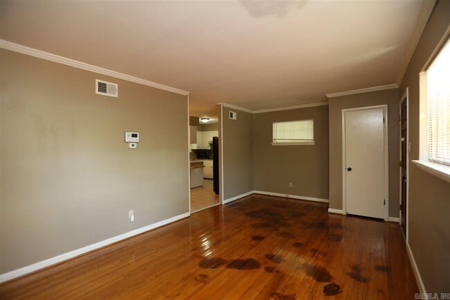 Photo - 312 Wedgewood Rd