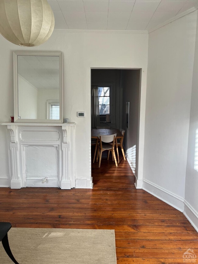 Photo - 516 State St