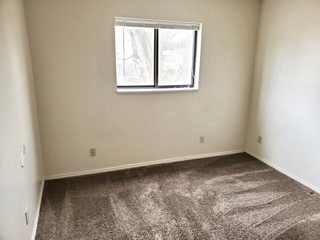 Photo - Logan 4-plex Unit 2 Down