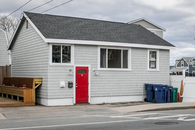 Photo - 140 Ashworth Ave