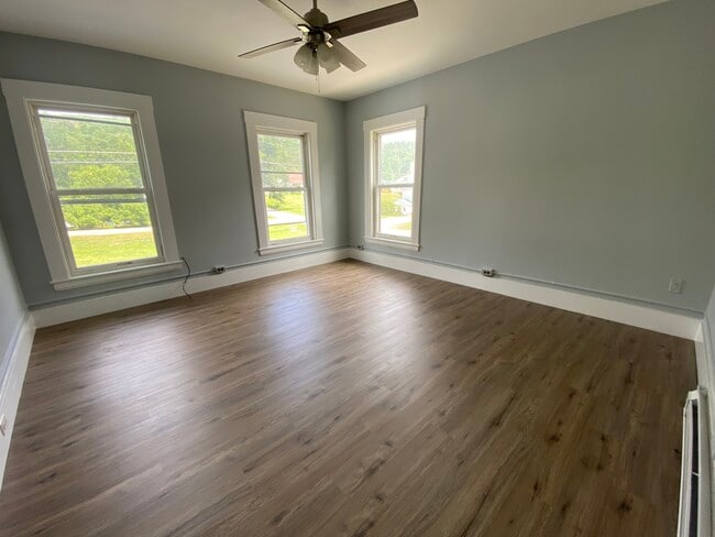 Photo - 215 Main St Unit 2