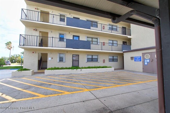Building Photo - 520 Palm Springs Blvd Unit 213 Rental