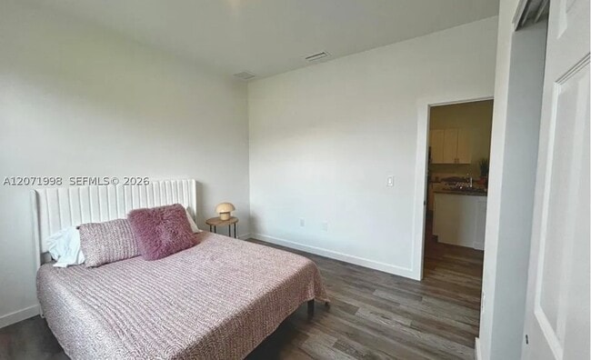 Photo - 2409 Ansel Ave S Unit B