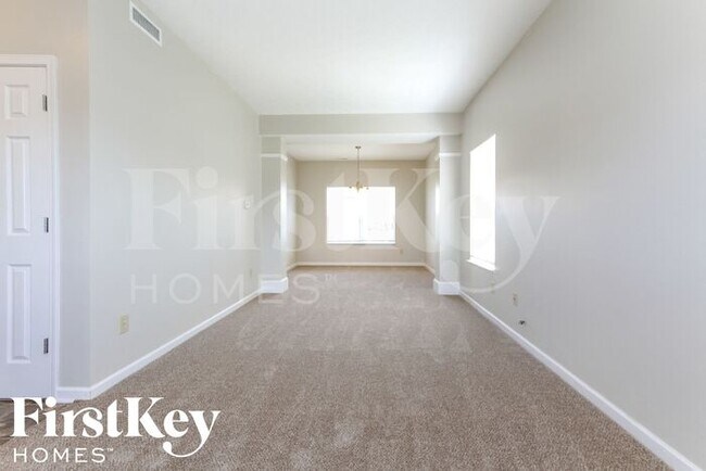 Photo - 895 Grandiflora Dr