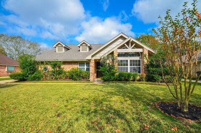 Photo - 2819 Pineleaf Dr
