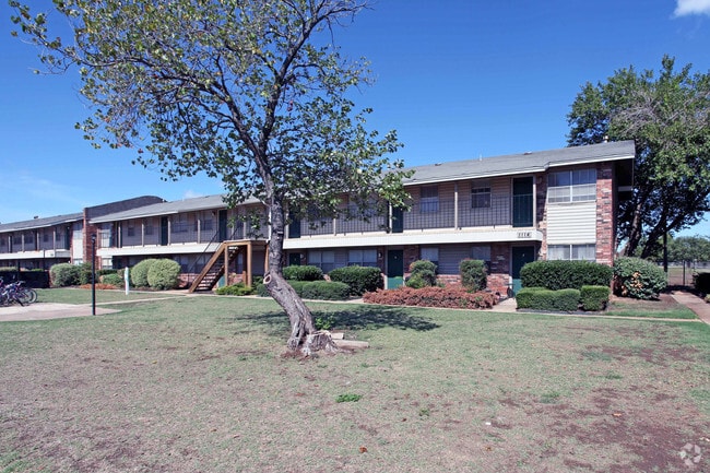 Winshire Square - Winshire Square