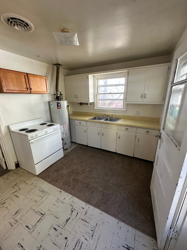 Photo - 818 Carey Ave