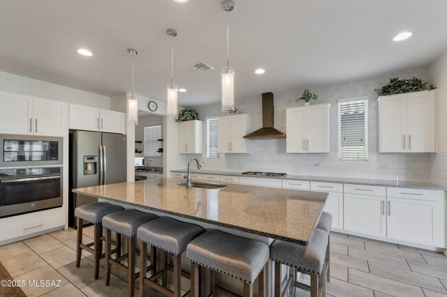 Photo - Well-Maintained 4 Bed 3 Baths NW Home with Attractive Upgrades Throughout!