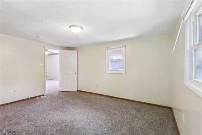 Photo - 1254 Welsh Ave