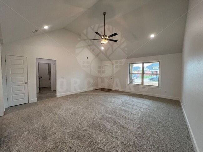 Building Photo - Tontitown- Single-Family Home- Beautiful C...