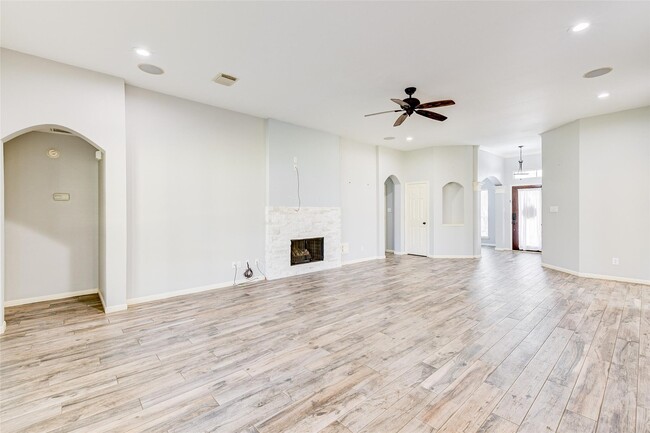 Photo - 25910 Oakridge Forest Ln